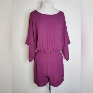 White House Black Market Kimono Sleeve Romper Size 0 Shorts Gypsy Purple